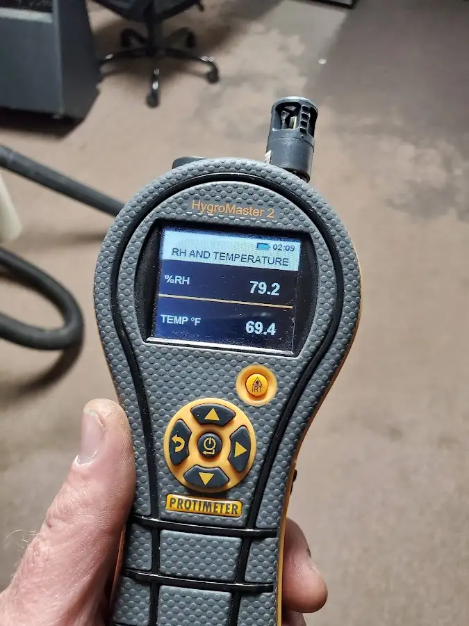 Moisture meter humidity assessment for Fire & Smoke Damage Restoration in North Chicago